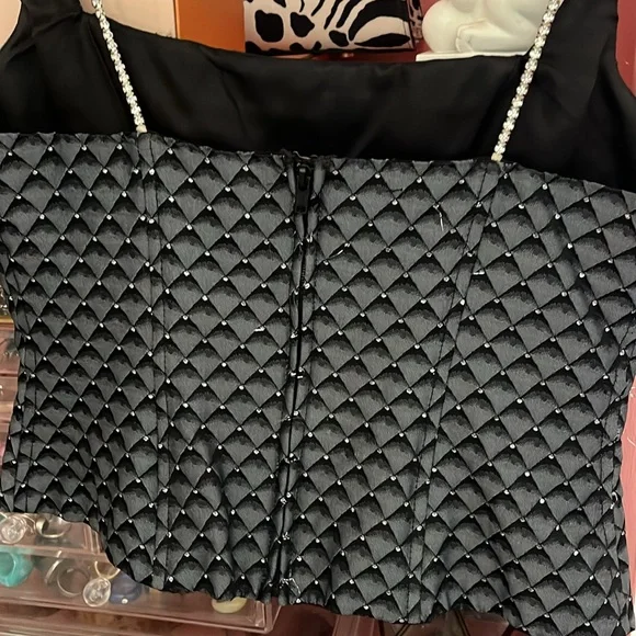 •VINTAGE BONED CORSET UNION MADE COQUETTISH• - Picture 5 of 16